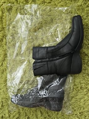 Black Leather Side-Zip Ankle Boots